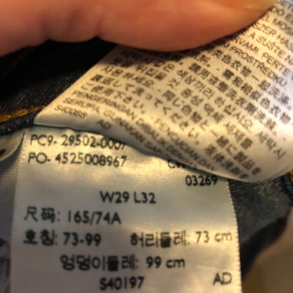 Women’s Levi’s 501 - Picture 4 of 4